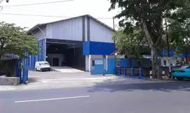 Gudang Dalam Area Pergudangan Lokasi Sewon Dekat Kampus ISI