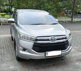 Toyota Innova Reborn Diesel V AT