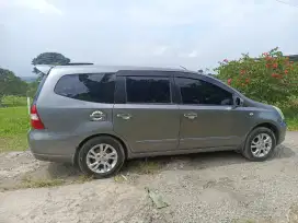 Grand Livina 2011