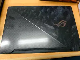 Laptop ASUS ROG Strix GL503GE EN129T I7 8750H/8GB/GTX1050Ti 4GB