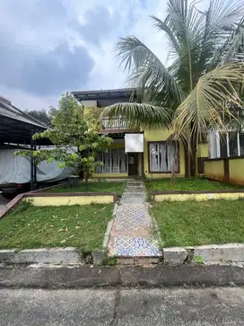 Disewakan rumah siap huni cluster casablanka
