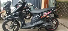 Motor Beat (2010)