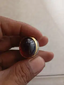 Batu Garnet/black mamba