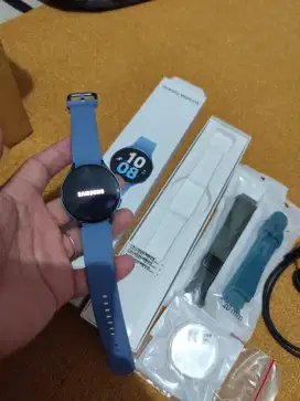 Samsung Galaxy Watch 5, Sapphire/blue 44mm good condition