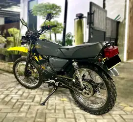 Yamaha YT 115 ex Police