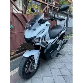 ADV 150 (ABS) type tertinggi