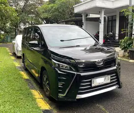 MURAH !! Toyota Voxy At 2017