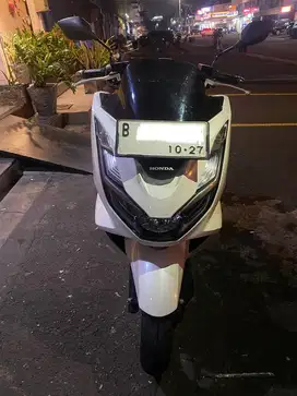 Jual Pcx 160 tahun 2022 putih