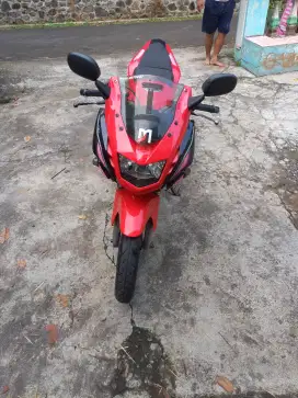 Ninja rr 2011 jual apA adanya
