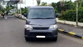 Km49rb daihatsu granmax gran max manual 2020 abu