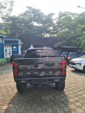 FORD RANGER 3200CC, 4X4, WARNA HITAM, XLT KM RENDAH!
