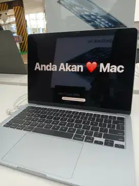 MACBOOK AIR M4 13inch 1inch