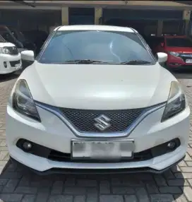 Suzuki Baleno 2019 putih ,matic