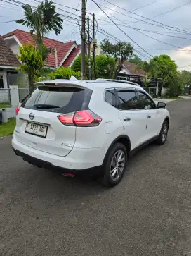 Xtrail Ganteng Harga Bersahabat