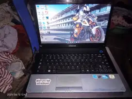 Laptop samsung np300 normal layak pakai