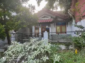 Jual Cepat Rumah Siap Huni di Kawasan Eksklusif Jababeka, Cikarang