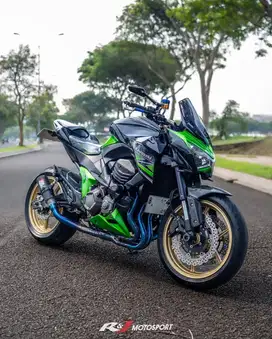 Kawasaki Z800 nik 2013 Warna Hijau Knalpot Rockvan FS