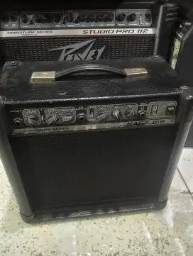 Ampli gitar PEAVEY RAGE 158