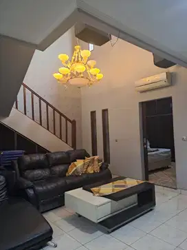 Rumah Bagus Sutera Harmoni Alam Sutera Hadap Selatan