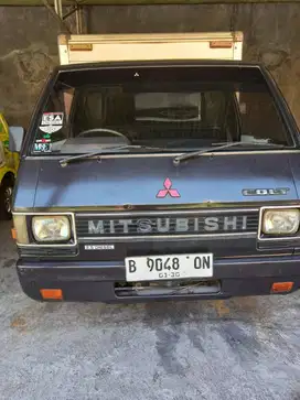 Mitsubishi Colt L300 (2006)