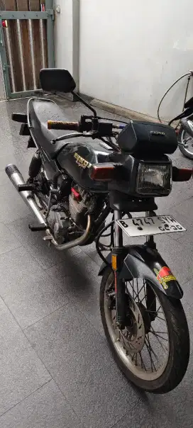Honda GL pro tahun 1984 mesin full tiger
