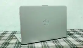 Hp 14s dq5568tu Likenew on garansi 2026 i3gen12/8/512 batre awet 5jam