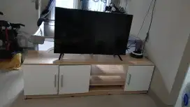TCL 40 INCH Smart  TV LED