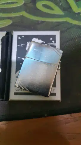 Zippo Replica 1935 With Slash New