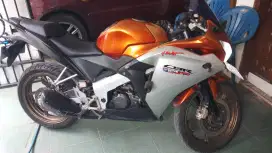 CBR 150 2012 CBU FI THAILAND ORI STNK ON
