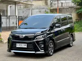 Voxy 2.0 AT 2018 Hitam B 2053 SXK
