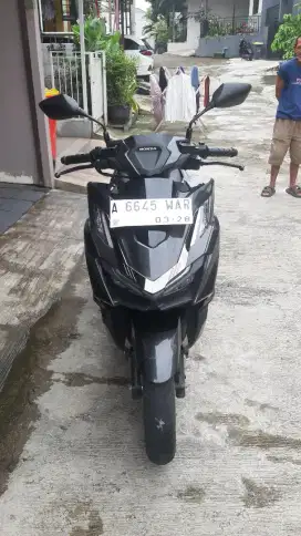 dijual honda vario 160 ABS ISS