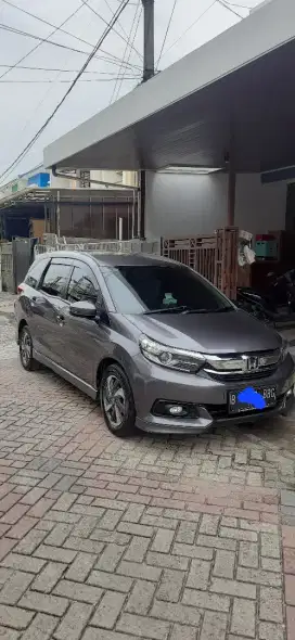 DI JUAL HONDA MOBILIO TIPE E TAHUN 2020 WARNA GREY