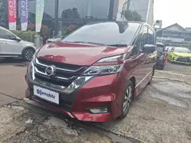 Pajak Panjang Nissan Serena 2.0 Highway Star Bensin-AT 2019