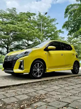 DAIHATSU AYLA R DELUXE MANUAL TAHUN 2022 PEMAKAIAN 2023 KM RENDAH