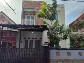Kontrakan murah tingkat taman harapan baru