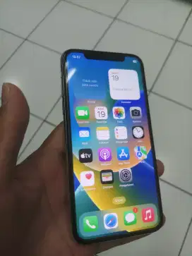 Iphone X 256gb iBox Mulus bagus ( Hp dan Cas Ori saja ) Dus belum nemu