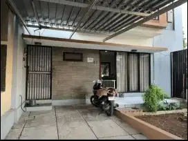 Rumah Mewah Lt 178m² Siap Huni Di Cluster Jatiwaringin Kalimalang
