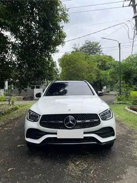 Mercedes-Benz GLC200 2022 Bensin