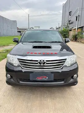 Toyota Fortuner 2.5 G VNT 2013 Automatic ( Hitam Metalik )