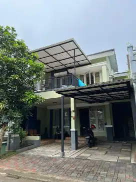 Rumah mewah jual BU de latinos BSD