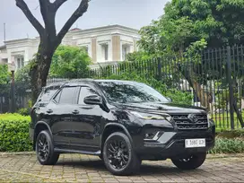 TDP 35.JT| FORTUNER VRZ 2.4 AT 2021 HITAM ISTIMEWA SUPER SEGER !!