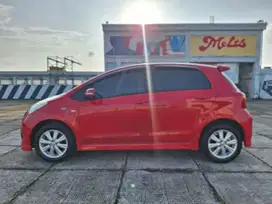 TOYOTA YARIS E LIMITED AT PROSES KREDIT 7JT 2013