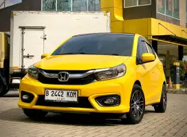 Honda Brio E 1.2 M/T Tahun 2019 Kuning Good Condition