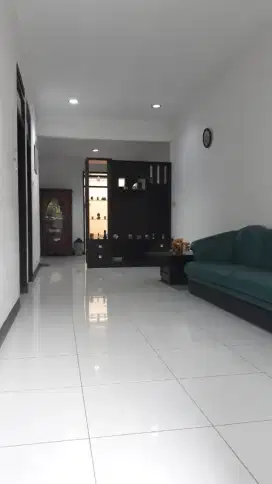 DIJUAL RUMAH BAGUS TAMAN KOPO INDAH 2 JARANG ADA