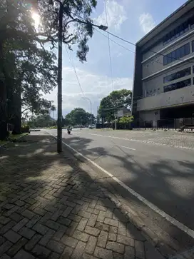 Rumah termurah kawasan idjen boluvard lingkungan elite pusat bisnis