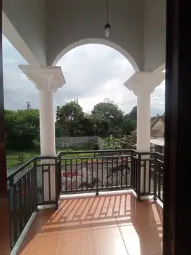 Rumah Mewah Sarijadi 3 lantai
