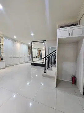 Dijual rumah Cluster Bohemia Village Gading Serpong