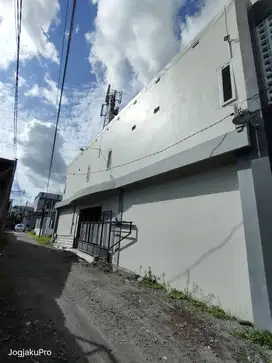 Kost exclusive baru Full penghuni dekat kampus UPN & STIE YKPN Seturan