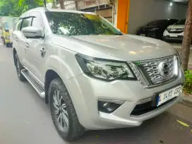 Nissan Terra  VL 2.5 Matic km 64 rb