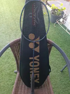 Raket yonex voltric z force 2